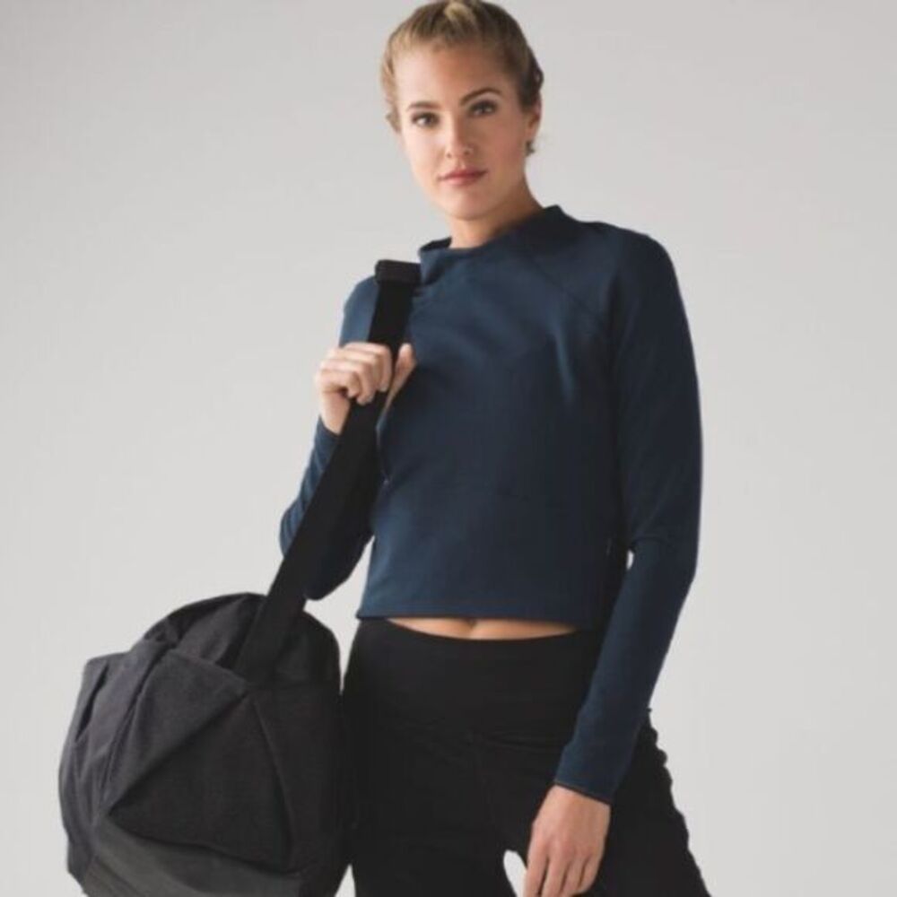 Lululemon Women's 6 Hill And Valley Mock Neck Pullover Nocturnal Teal Crop